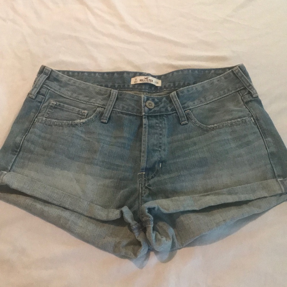 Hollister Jean shorts